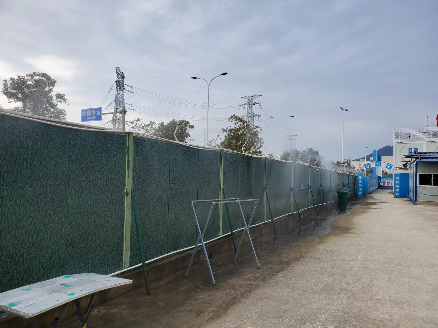 堅守一線“戰(zhàn)高溫” 項目建設(shè)有“涼策”，王俊宇拍攝3.jpg